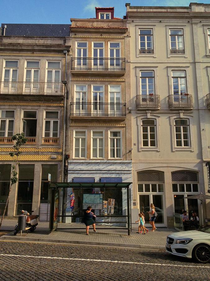 Host Wise - Unik Porto Apartment Luaran gambar